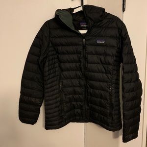 Patagonia Women’s Down Sweater Hoody - Medium